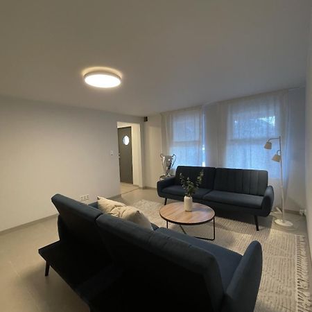 Central Leilighet I Kristiansand - Hellemyr Bagian luar foto