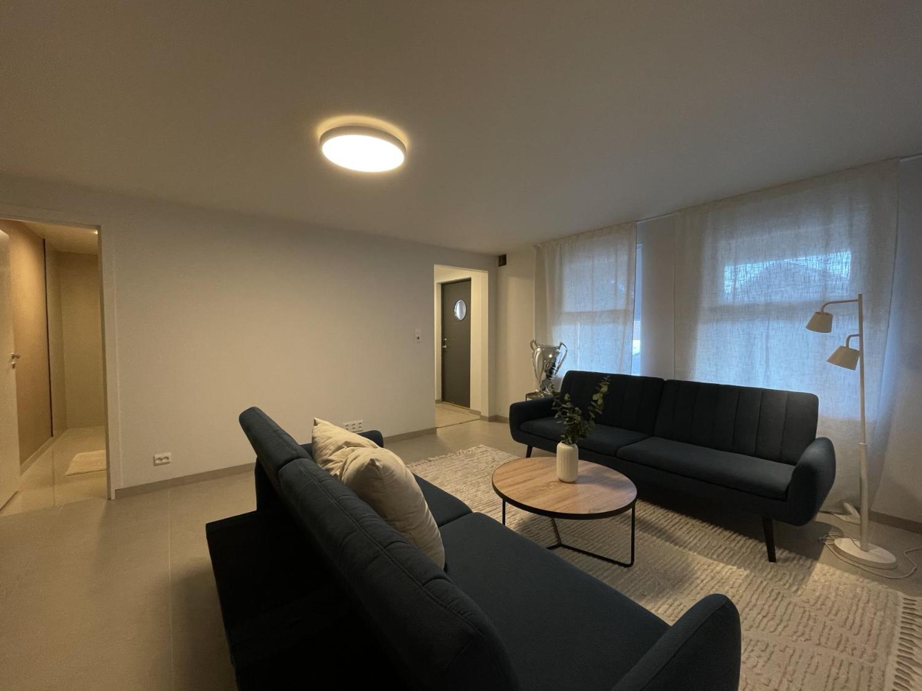 Central Leilighet I Kristiansand - Hellemyr Bagian luar foto